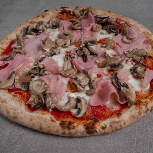 PROSCIUTTO E FUNGHI